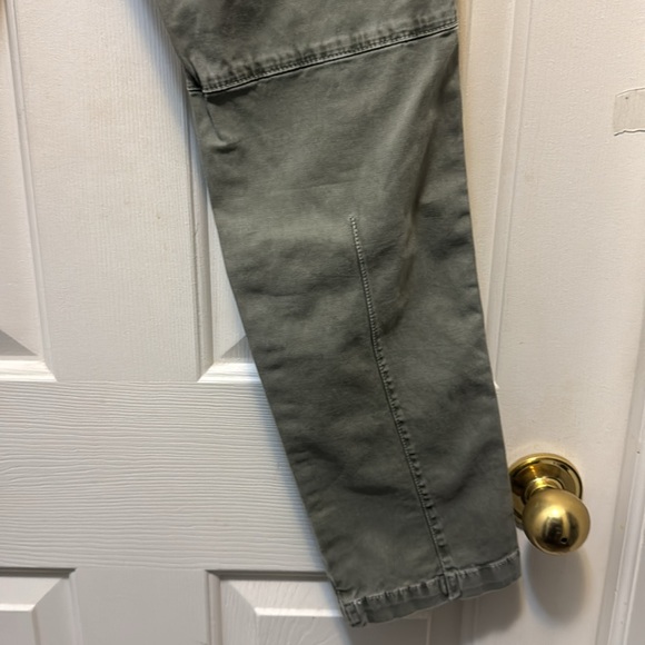 Olive Green Cargo Pants 30*30 - Picture 6 of 7
